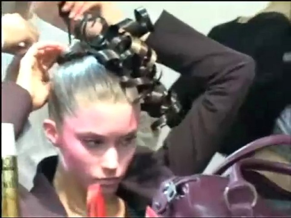 Viktor & Rolf Spring 2005 Backstage