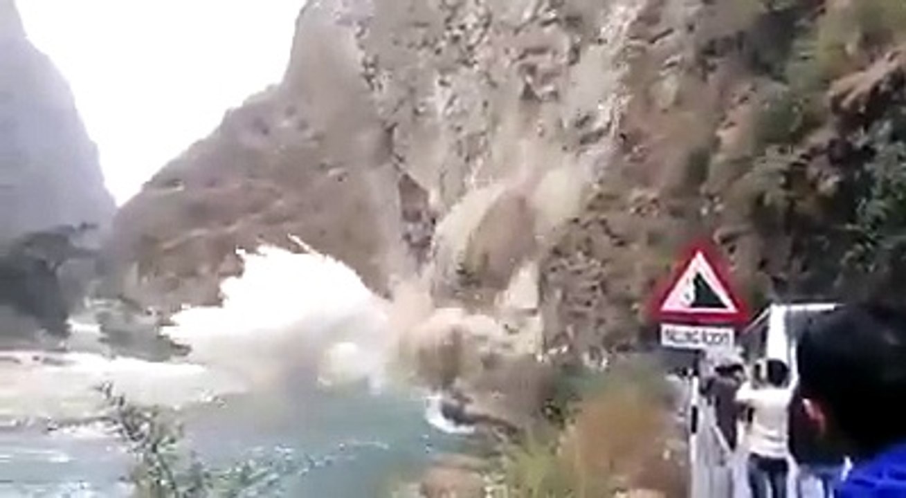 Landslide caught on camera
