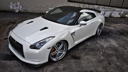 GTR 2  геймплей