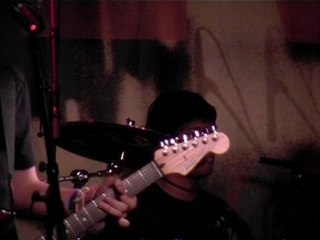 Kerozen - Intro Impro Funky (live au new morning)