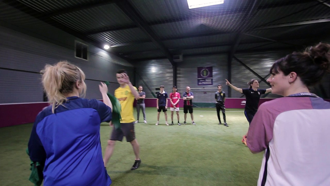 Team Marion VS Team Anne-So : les auditeurs s'affrontent ! - Marion et Anne-So