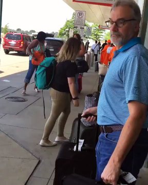 Fusillade à l'aéroport de Dallas aux Etats-Unis - Les premières images