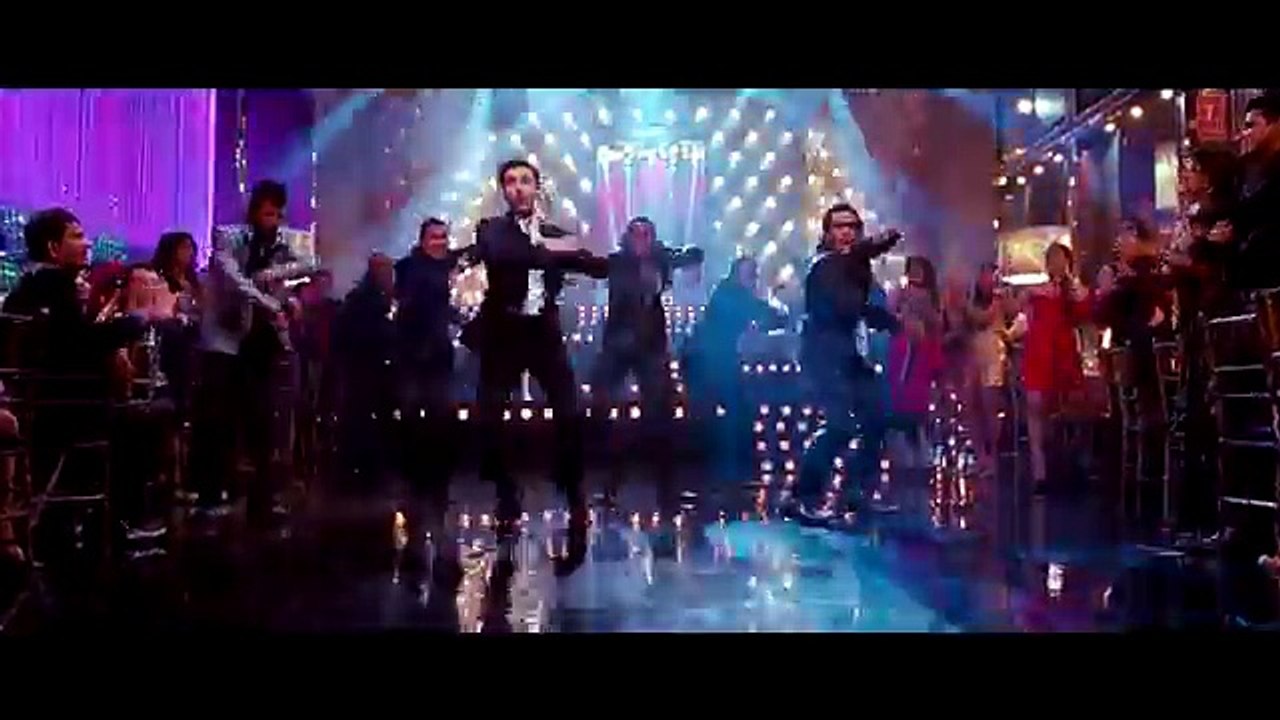 Badtameez Dil - Full Song HD - Yeh Jawaani Hai Deewani