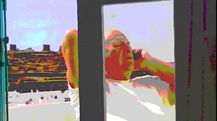 NIKOS   TINOS   "au Telephone Toujours !!"