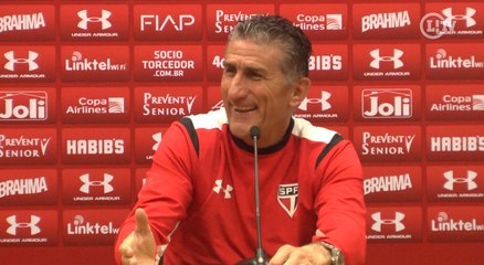 Video herunterladen: Bauza aprova retorno de Pato ao São Paulo: 'Quem não gostaria de tê-lo?'