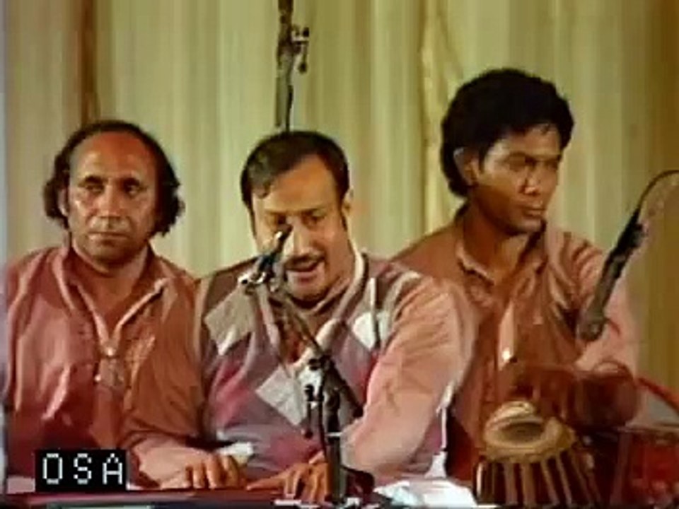 Hum Apni Shaam Ko Jab Nazar e Jaam Karte Hain (Nusrat Fateh Ali Khan Qawwali)