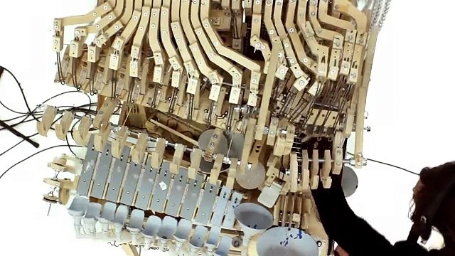 Wintergatan - Marble Machine (music instrument using 2000 marbles)