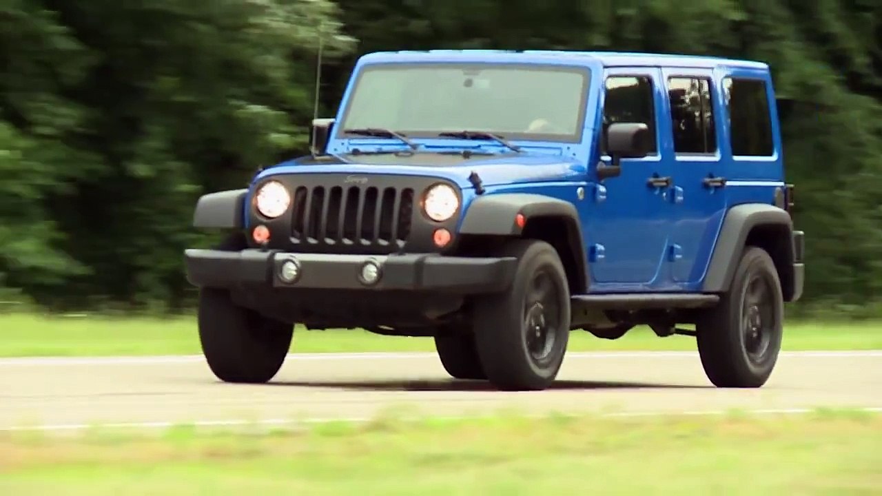 2016 Jeep Wrangler Drive and Exterior