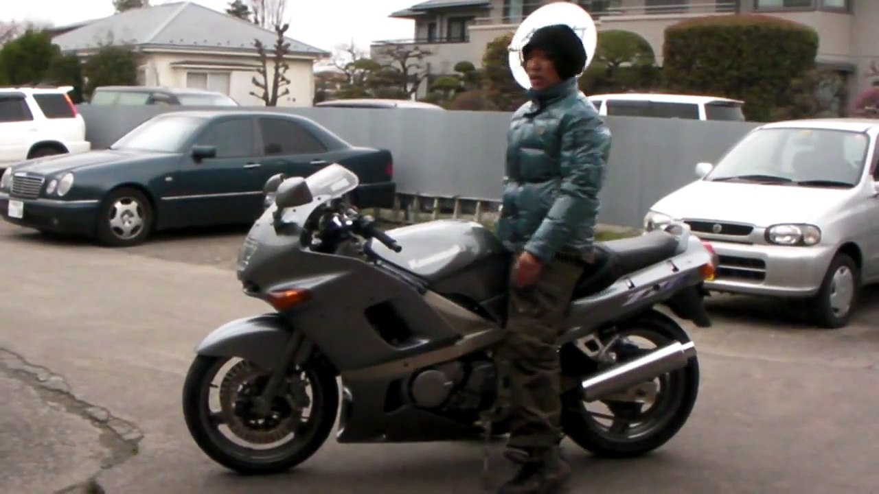 zzr400