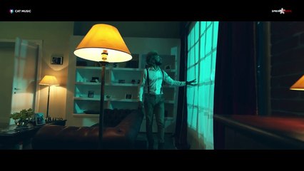 Kamara - Encore Plus Fort (Official Video)