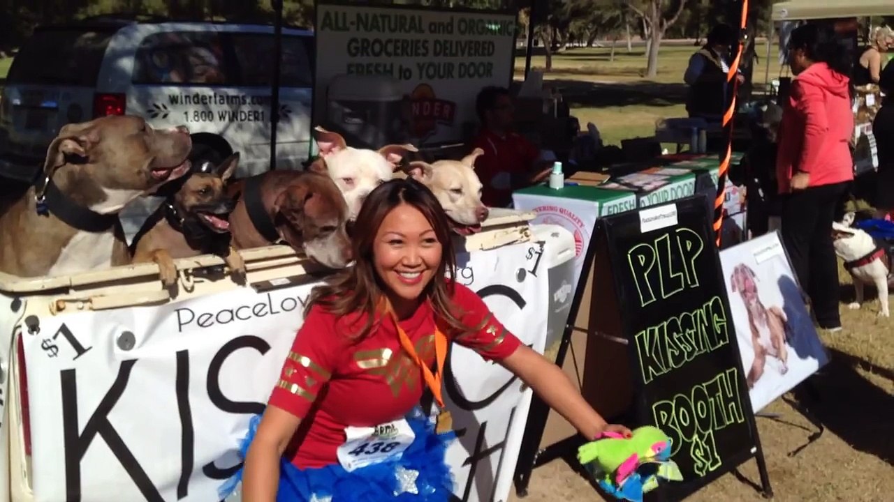 KIssing booth 14