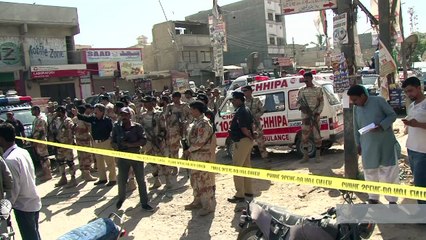 Pakistan: 7 policiers escortant des vaccinateurs de polio tués