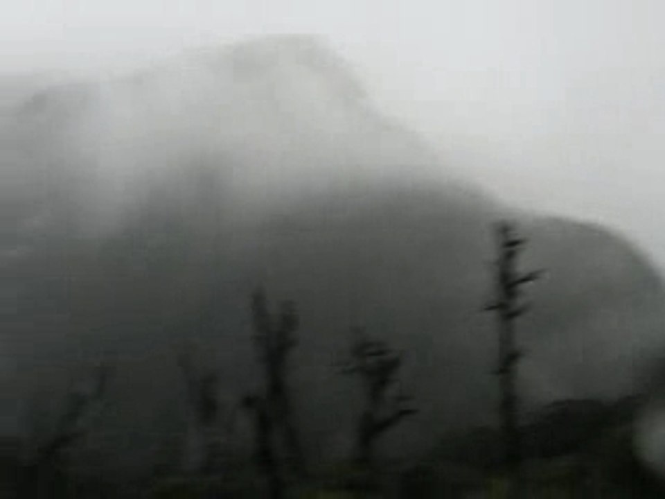 Cascade 2 Milford sound
