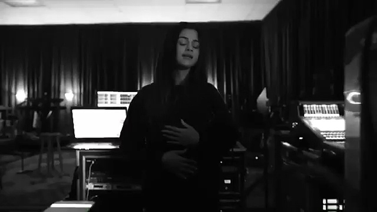 Revival Tour (By:Selena Gomez)