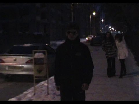 Lets Do The Hi Hi Hi cantecul Radio ZU