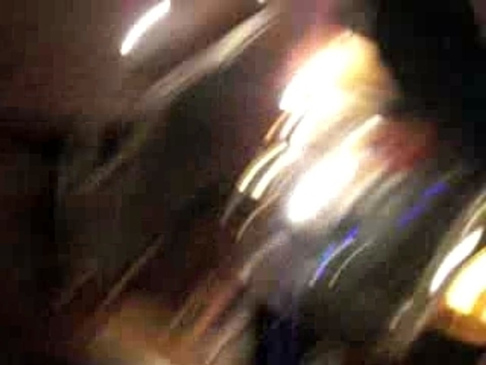 joyaeu anniversaire laura!!