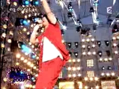 Fatal Bazooka Fous ta cagoule NRJ music tour FR2