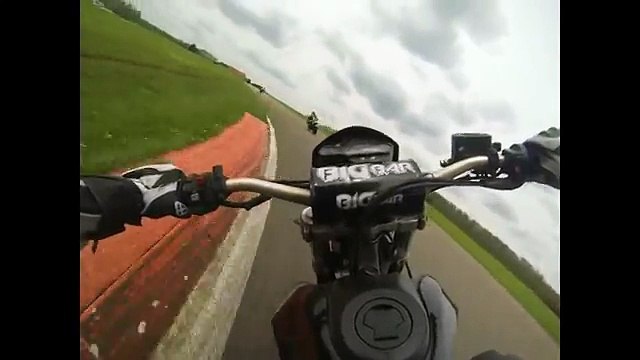 Beta 350 supermotard 4.0 - Les Ecuyers - 27/04/13 session débutant