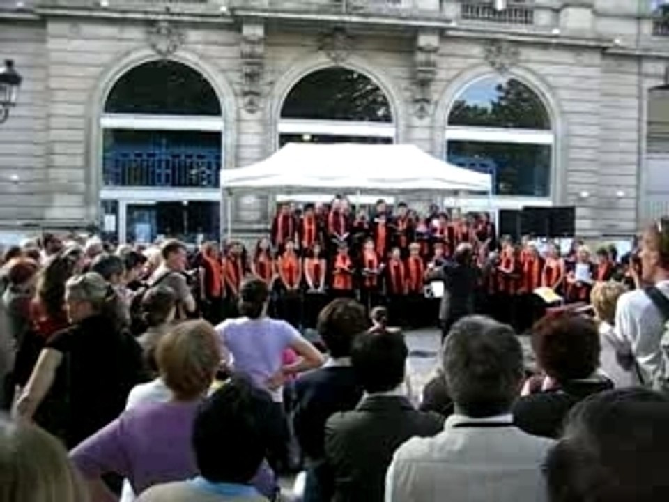 Qui A Tué Grand Maman