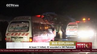 11 killed as bomb hits passenger bus in southwest Pakistan