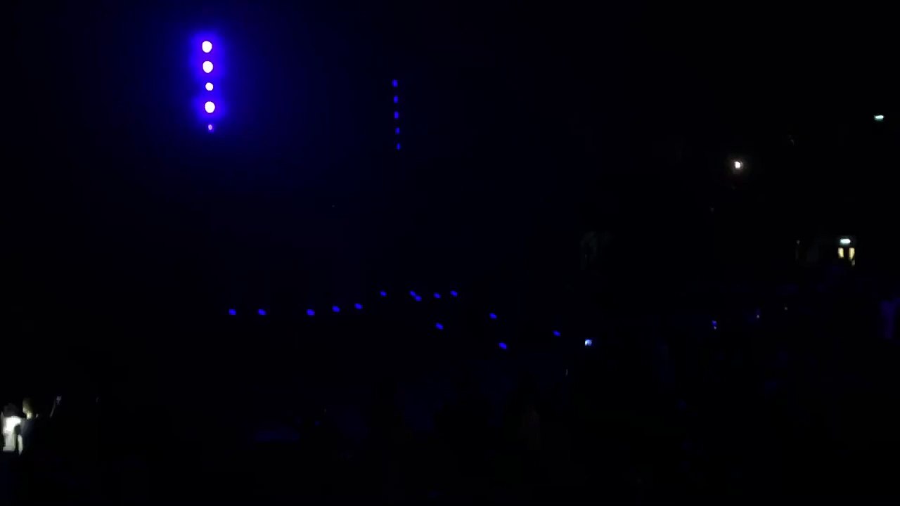 WWE LIVE WRESTLE MANIA REVENGE TOUR NEWCASTLE 20TH APRIL 2016 -NIOMI TAMINA SUMMER REA LANA ENTRANCE