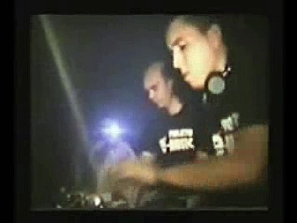 DJ Marquinhos Espinosa(Video Site 2007).