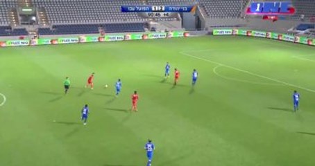 Antonio Mrsic, Kaleciyi Ceza Sahası Dışından Avladı