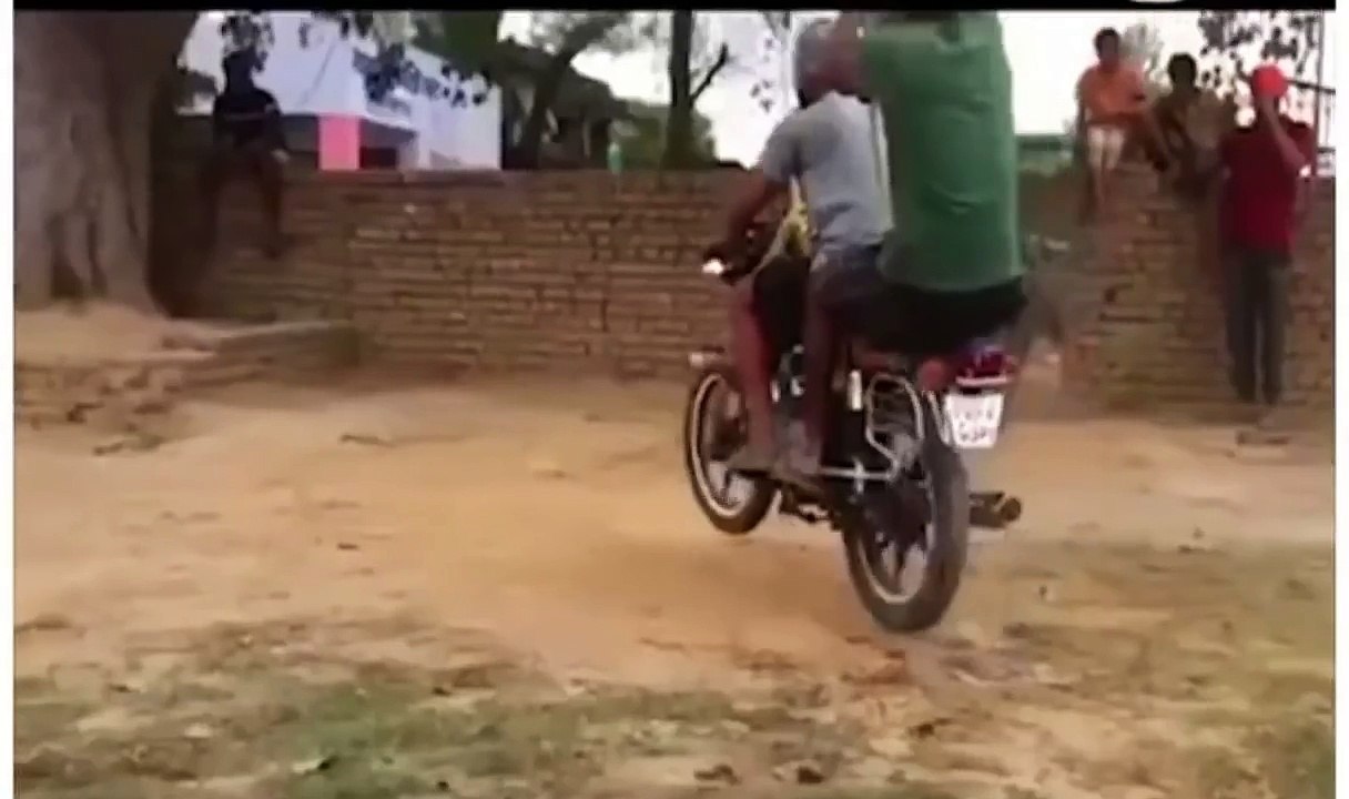 CRAZY INDIAN BIKING