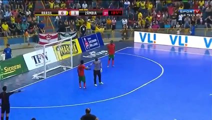 Фалькао забивает фантастический гол с финтом