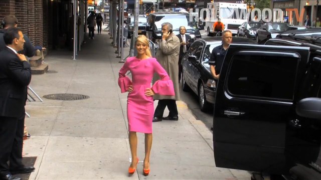 Kelly Ripa is pissed about Michael Strahan leaving - Hollywood TV