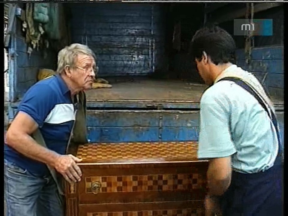 Szomszédok 218. Rész  1995 Augusztus 31