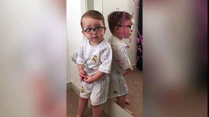 Batman no lo sabe, pero también pinta espejos