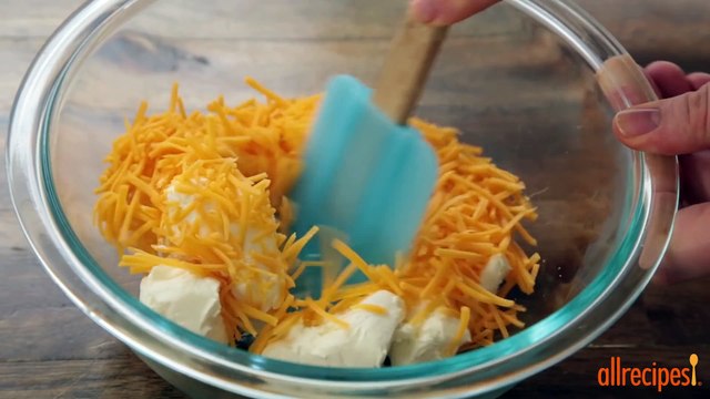 How to Make Bacon Wrapped Jalapeno Poppers