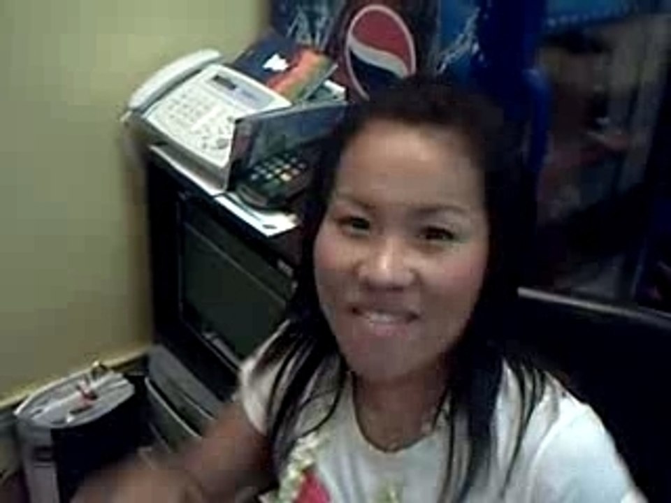 fille au cyber, a Patong, Thailande