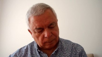 Urfa Bağlarında Sıralı Kuşlar