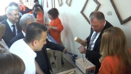 Adana'da Ahşap Oyma Kursu Açıldı