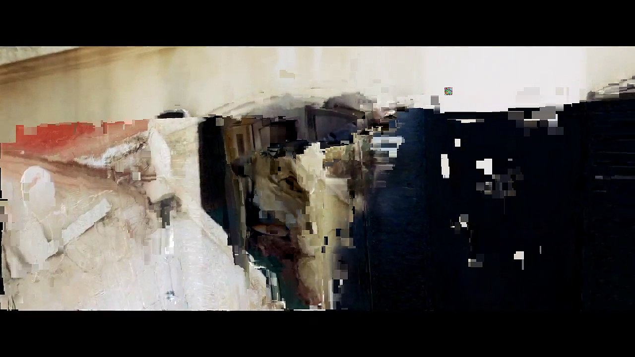 Jason Bourne - Official Trailer 1