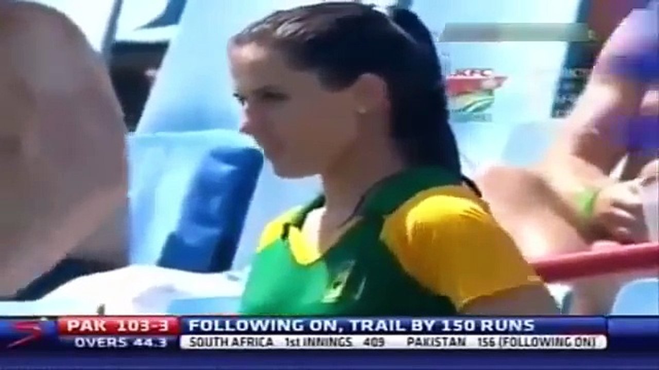 Most embarrassing moments in cricket history