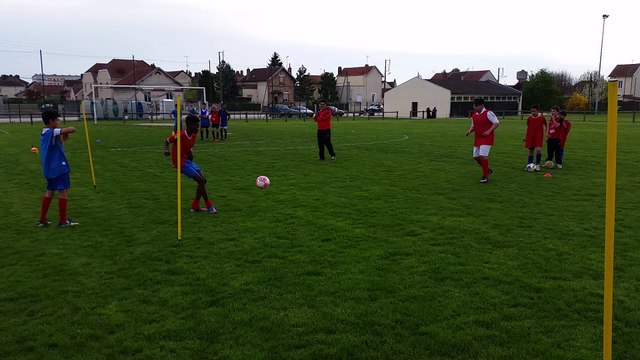 Entraînement u13 portugais de romilly sur seine le 21 avril 2016