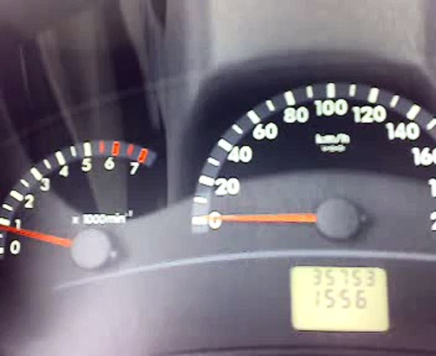 Lada Kalina 1.6 8V 0-100 kph