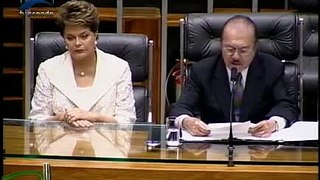 Sarney destaca conhecimentos de Dilma