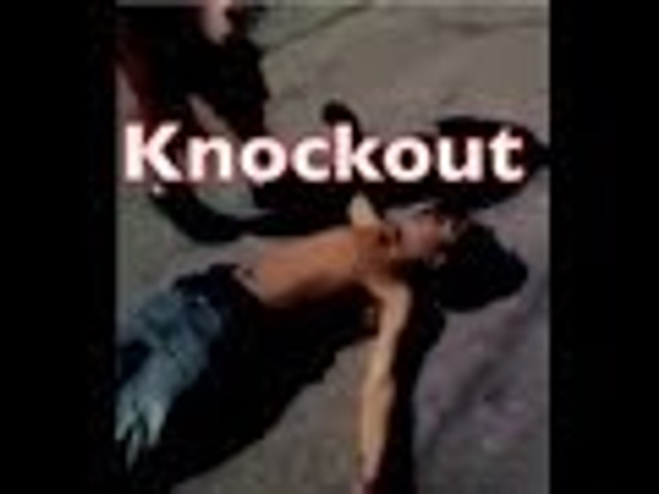 UFC MMA Fighter Gets Knockout After Taunting