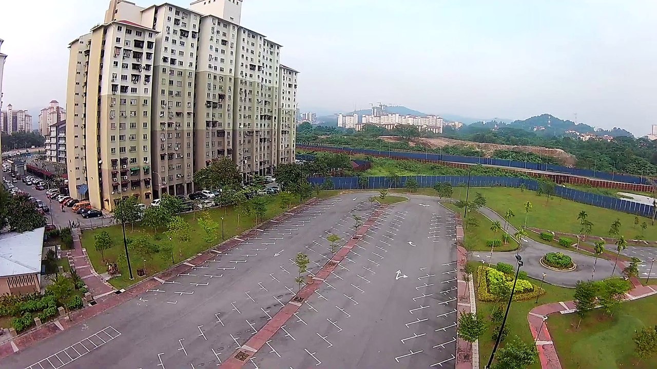 Dronning @ Sungai Bonus Park