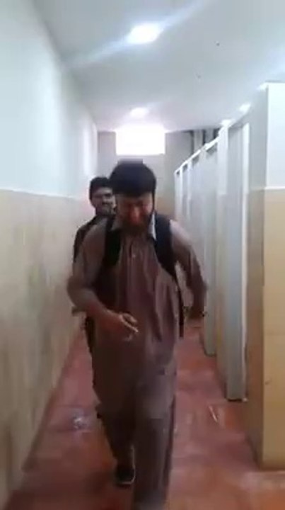 Pakistani Champions In ‪Washroom‬