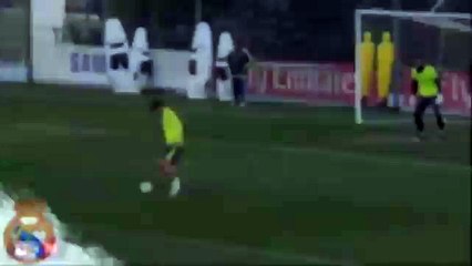 James Rodriguez Amazing Goal at Real Madrid Training Ground