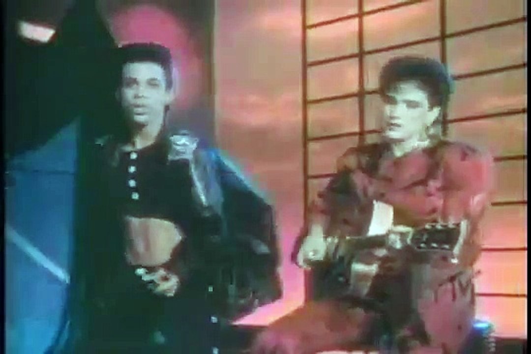 "Kiss" - Prince