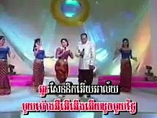 Touch Sunnich Karaoke song