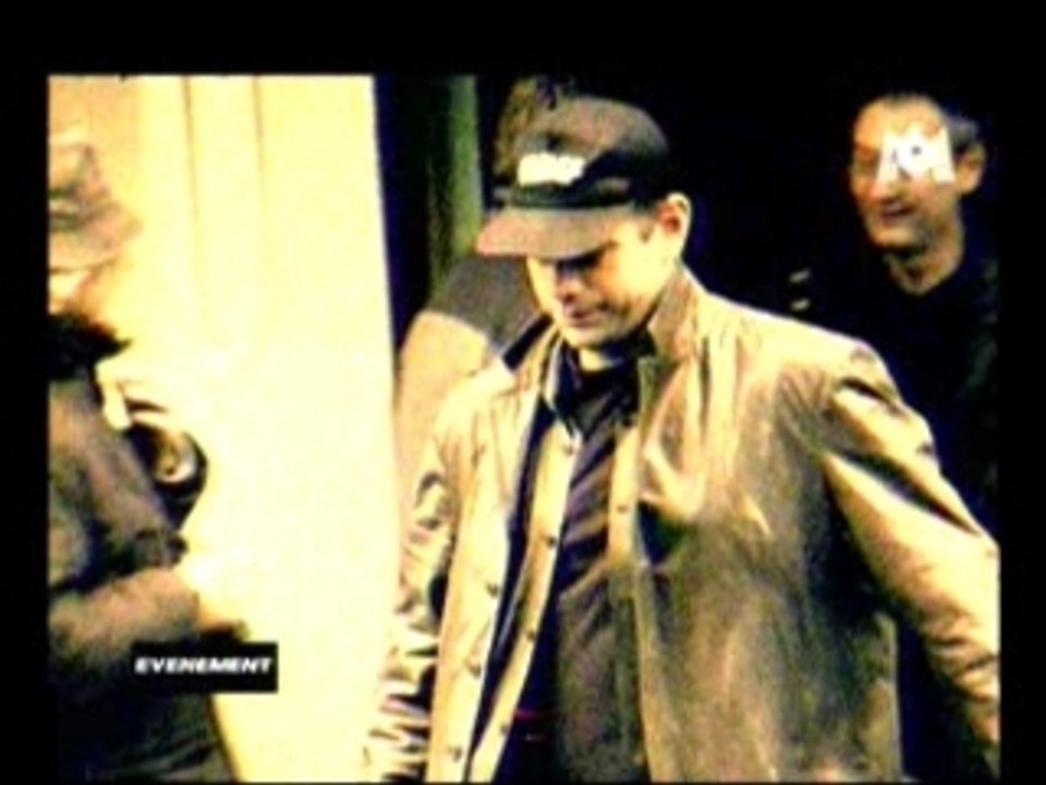 Les enfoires - le pouvoir des fleurs - clip m6 année 2001