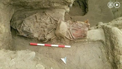 Descubren una momia de 4.500 años en Perú
