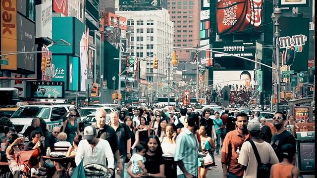 Un trailer tan épico como cómico para anunciar embarazo